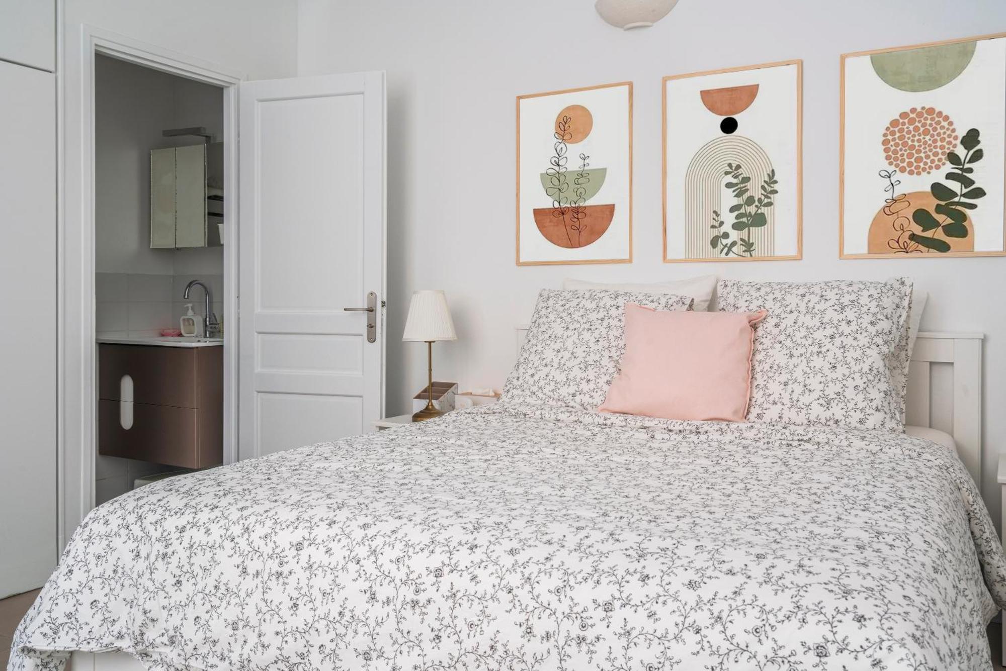 Apart Merryland Paris Chatelet Экстерьер фото